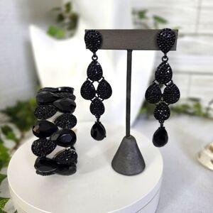 Elegant Glam Bracelet Earrimgs Set Black Glass and Crystal Teardrop